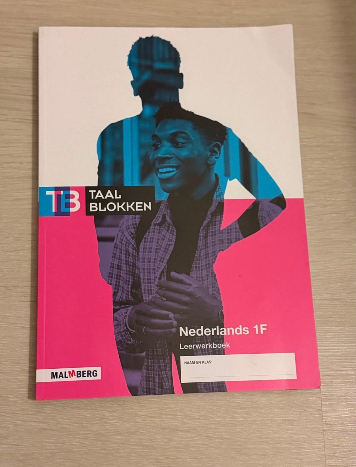 MBO Niveau 1 Boeken: Assistent Verkoop/Retail & Taal/Rekenen, Boeken, Ophalen of Verzenden, Nieuw, Overige niveaus, Overige vakken