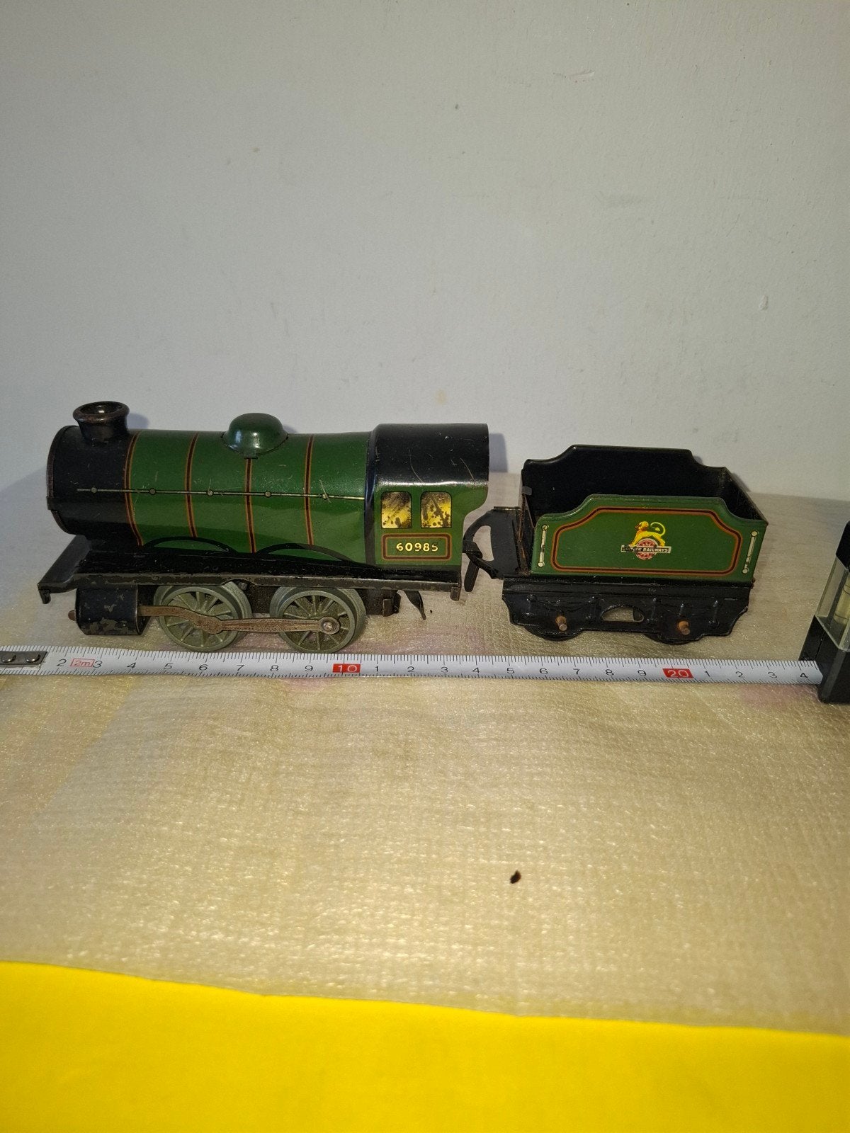 Oude trein Hornby nakijken zie de foto's, Ophalen of Verzenden