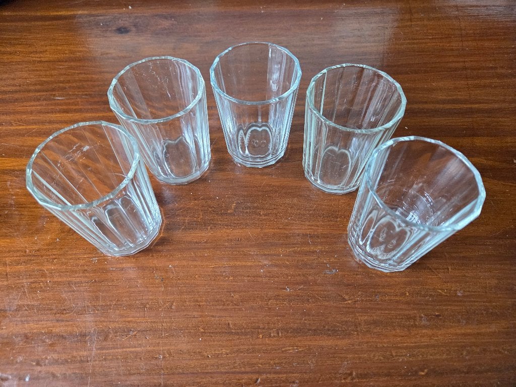 Vijf theeglaasjes 8 cc/ml, Ophalen, Zo goed als nieuw, Overige typen