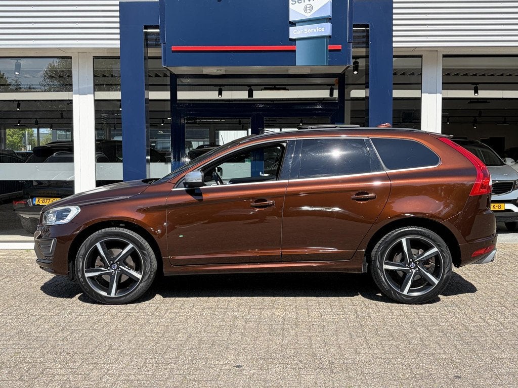 Volvo XC60 2.0 T5 FWD R-Design / Automaat / Open-Panodak / 2, 15 km/l, Gebruikt, Euro 6, 4 cilinders