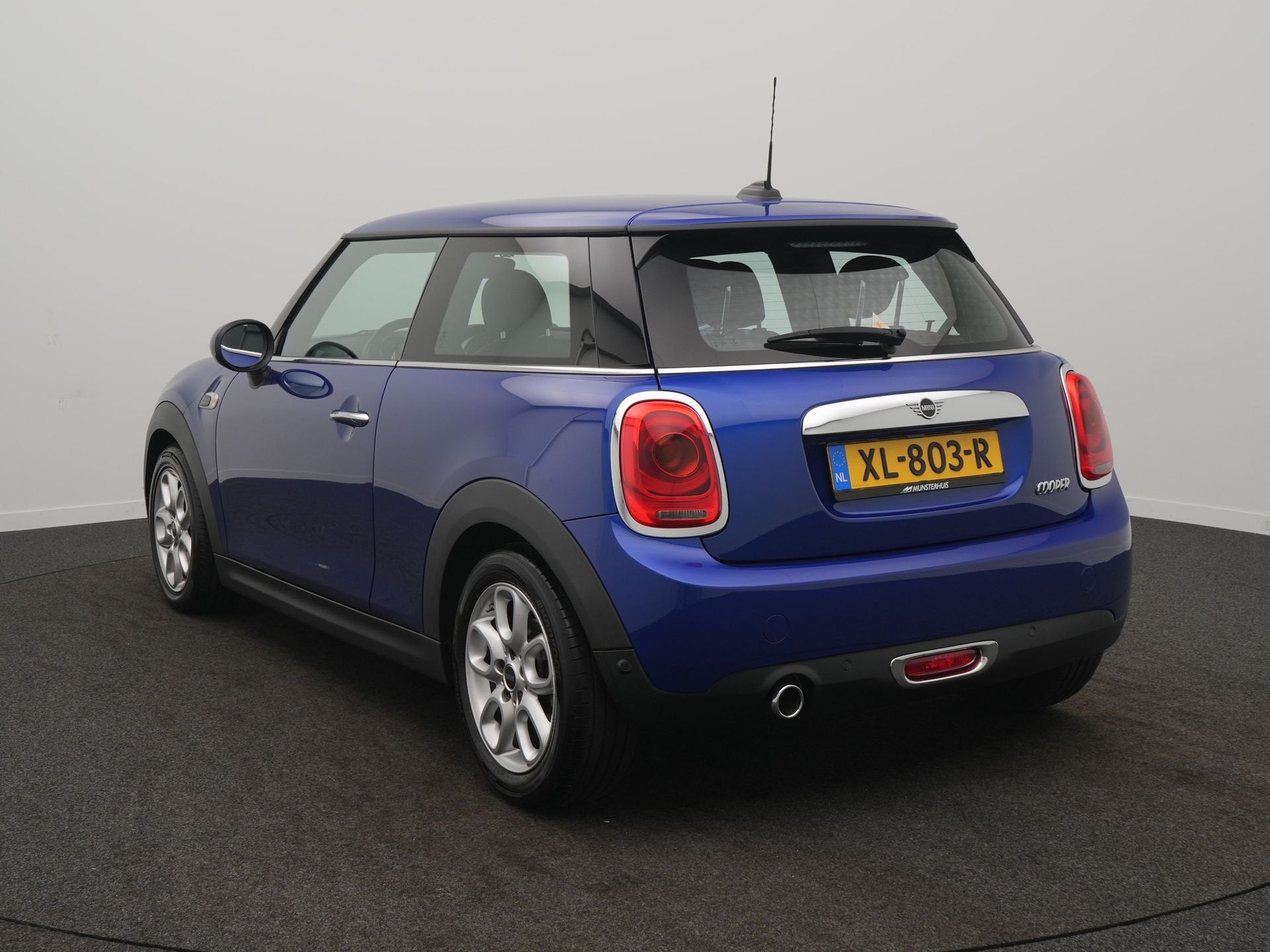 MINI One 1.5 Cooper Pepper - RIJKLAARPRIJS - Automaat - Unie, 12 maanden, Gebruikt, 49 €/maand, Origineel Nederlands