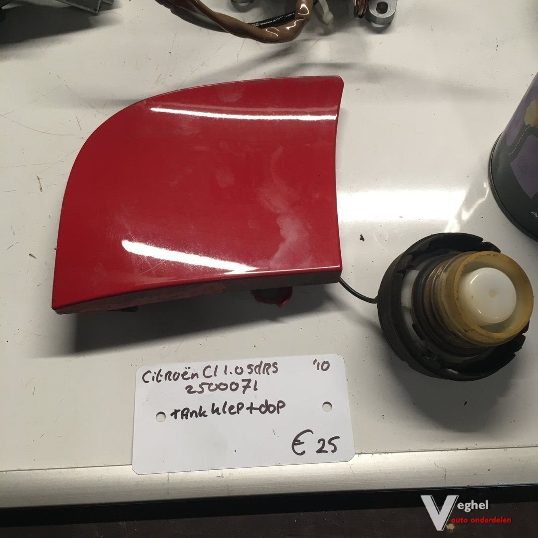 Citroen C1 1.0 2010 Wagennr 2500071  Tankklep met dop, Auto-onderdelen, Gebruikt, -, Deur, -