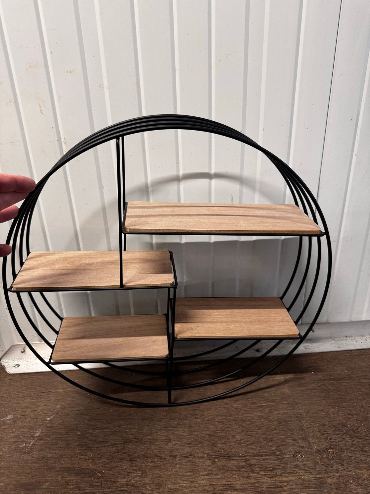 Rond wandrek met houten planken - Zwart metaal, Ophalen, Zo goed als nieuw