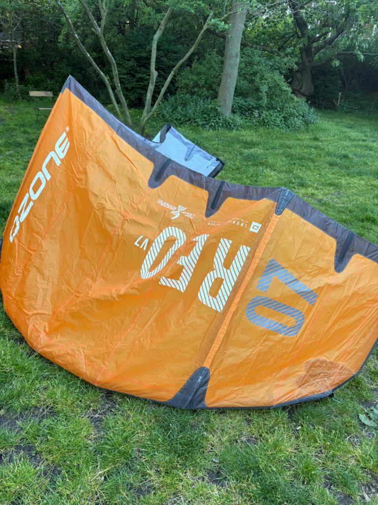 Ozone Reo Ultra-x V7 7m Kitesurf Kite incl bar, Watersport en Boten, Kitesurfen, Ophalen, Gebruikt, Geen board, Kite