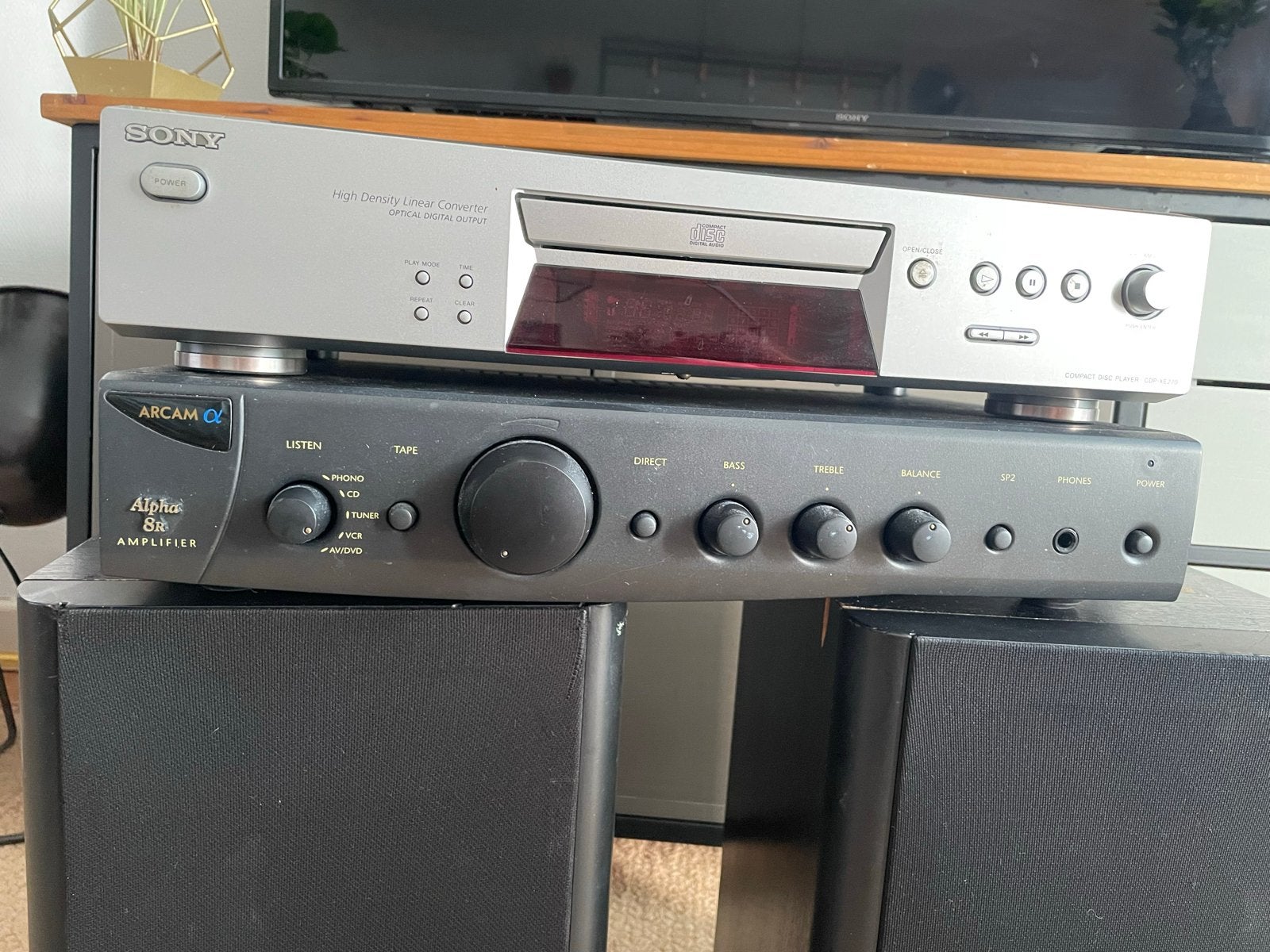 Arcam Alpha 8R Geïntegreerde Stereo Versterker, Overige merken, Gebruikt, Ophalen of Verzenden, Minder dan 60 watt
