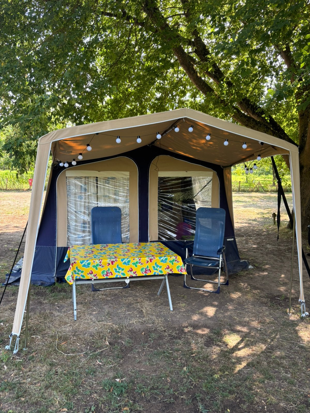 Trigano Odyssee vouwwagen 2006 – compleet en waterdicht, Caravans en Kamperen, Ophalen, Trigano, Blauw, Aanwezig
