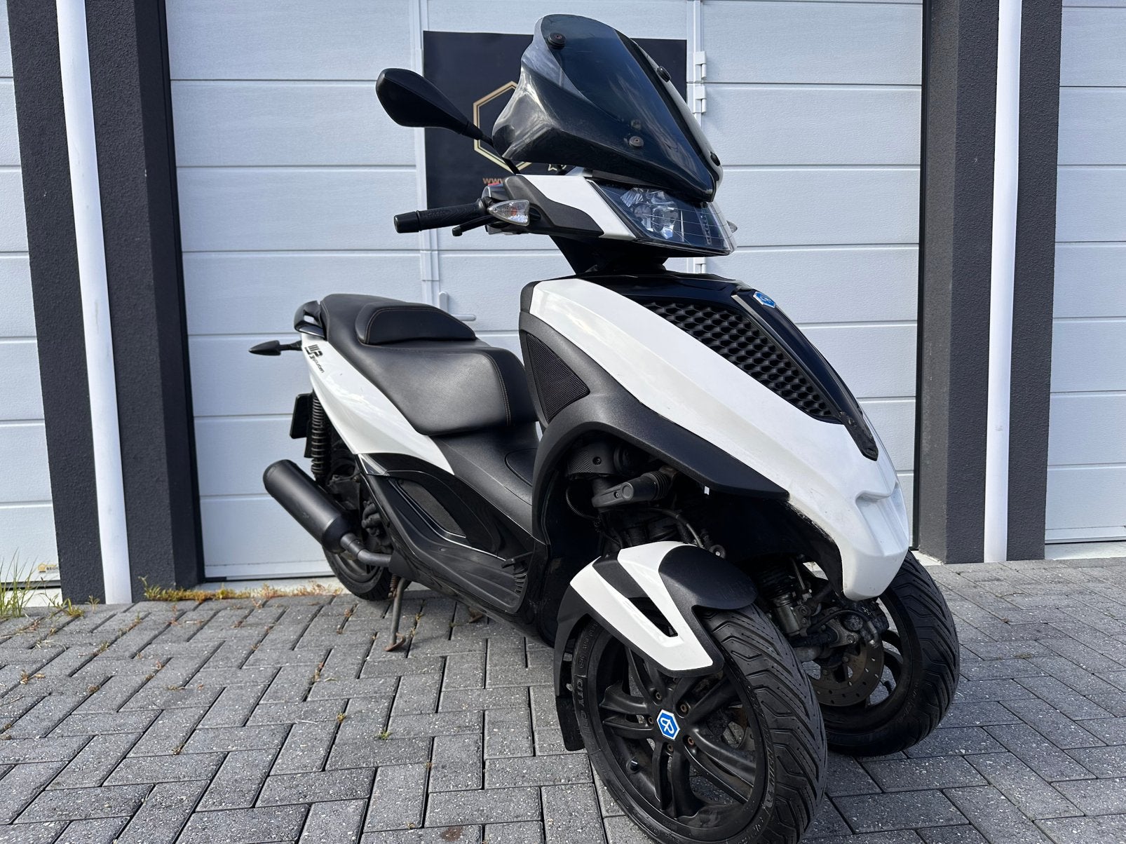 Piaggio MP3 Yourban 300 Wit | Autorijbewijs B | Motorscooter, Motoren, Motoren | Piaggio, Scooter, Automaat, 278 cc, 1 cilinder
