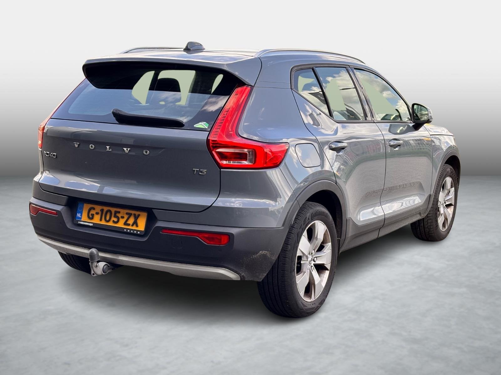 Volvo XC40 1.5 T3 Momentum Pro | Trekhaak | Achteruitrijcame, Auto's, Euro 6, Leder en Stof, 163 pk, Origineel Nederlands