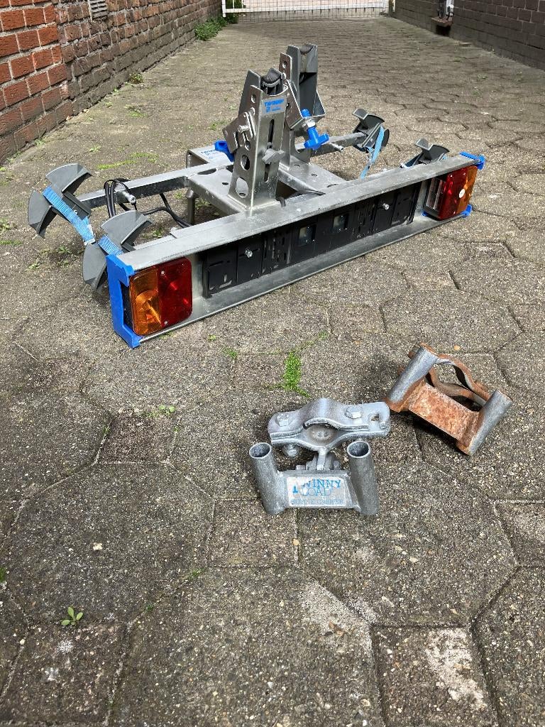 Fietsendrager Twinny Load Plus, Ophalen, Gebruikt, 2 fietsen, Trekhaakdrager