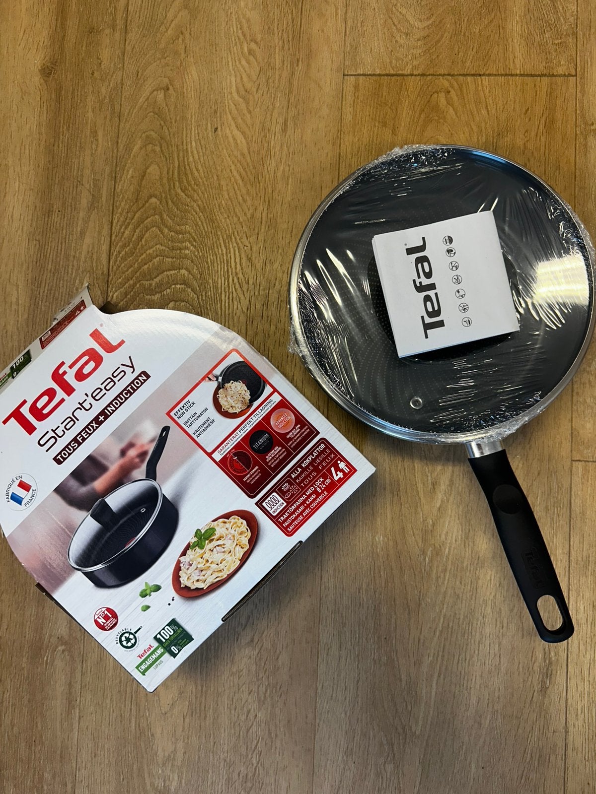 Tefal hapjespan 24cm, start easy, nieuw, Koekenpan, Tefal, Antiaanbaklaag, Ophalen of Verzenden