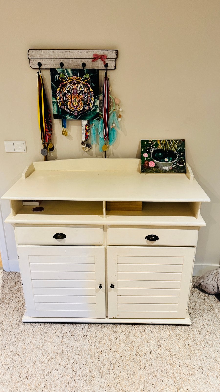 Crème commode 115x100x50 cm met opstaande rand, Ophalen, Gebruikt, 50 tot 70 cm, 100 cm of meer