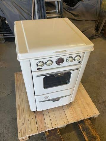 Vintage ATAG Gasfornuis met Oven - Wit, Witgoed en Apparatuur, Fornuizen, Ophalen, Gebruikt, 4 kookzones, Gas