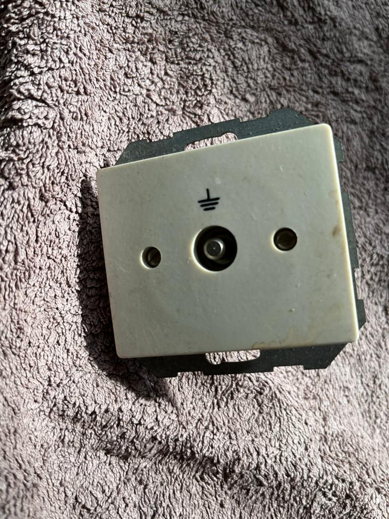 Aarding aansluiting, Ophalen of Verzenden, Gebruikt, Minder dan 2 meter, Coaxiale kabel