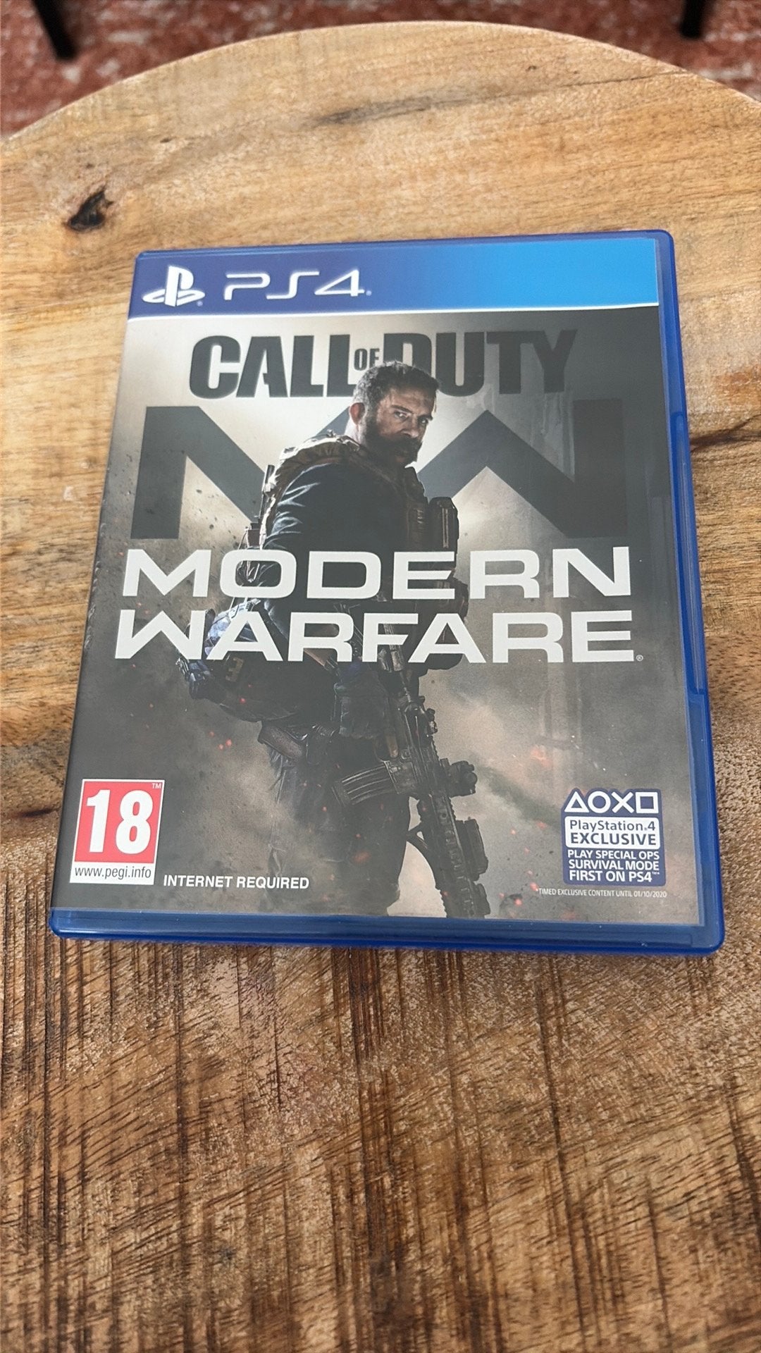 Call of Duty modern warfare ps 4, Vanaf 18 jaar, Shooter, Ophalen of Verzenden, Zo goed als nieuw