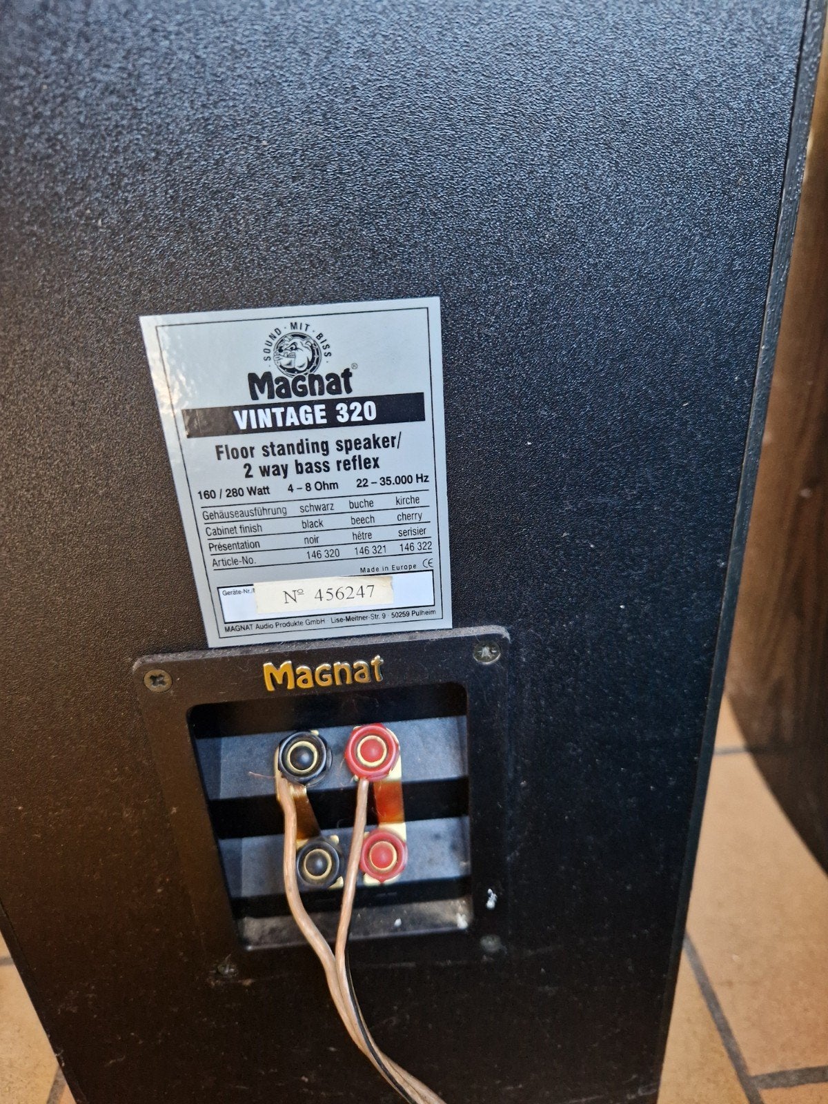 Magnat Vintage 320 Vloerstaande Luidsprekers, Vloerstaande luidspreker, Gebruikt, Magnat, Basreflex