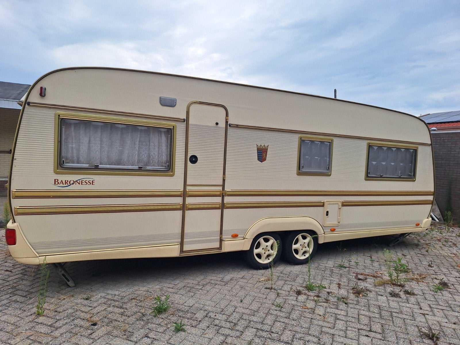 Tabbert Baronesse zeer nette staat, Caravans en Kamperen, Caravans, Rondzit, Particulier, 1250 - 1500 kg, 8 meter en meer