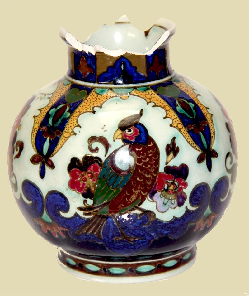 Restoratie vaasje van Amphora (Nr.: 213), Ophalen of Verzenden