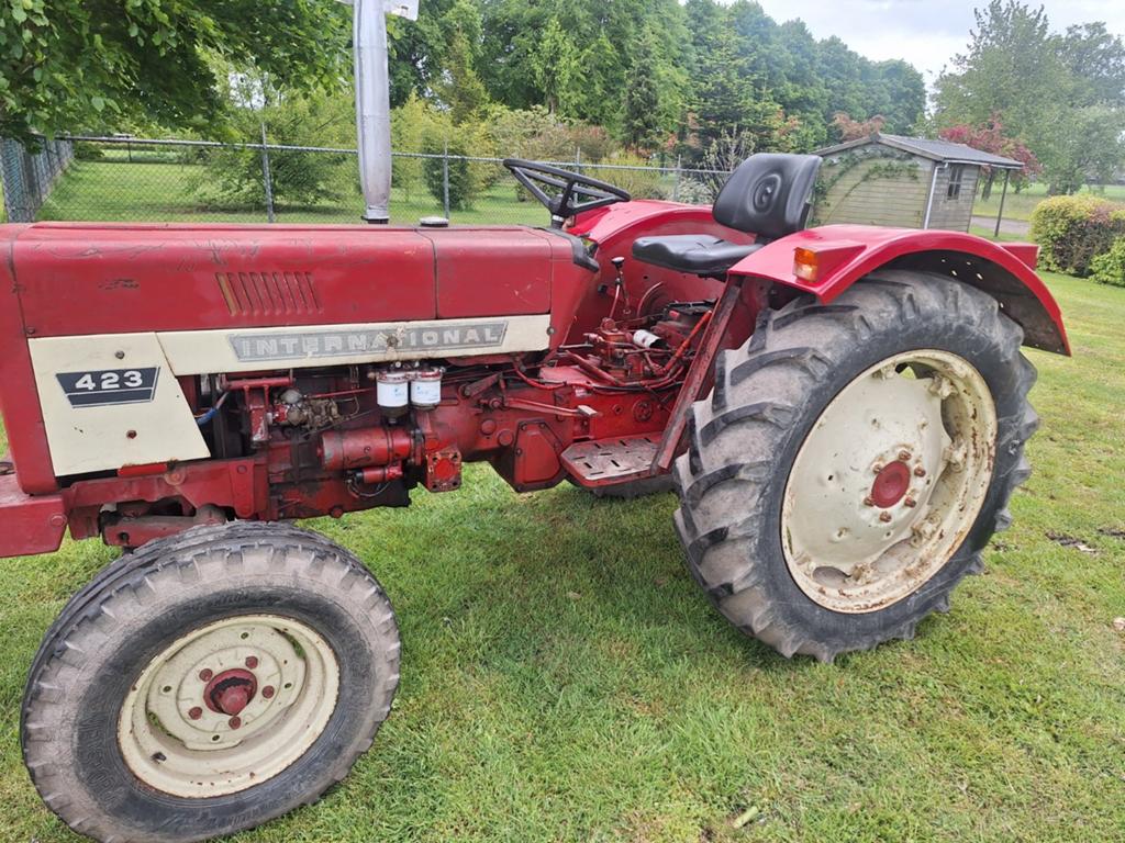 Te koop nette international 423, Zakelijke goederen, Agrarisch | Tractoren, Ophalen of Verzenden, Gebruikt, Tot 80 Pk, Case IH