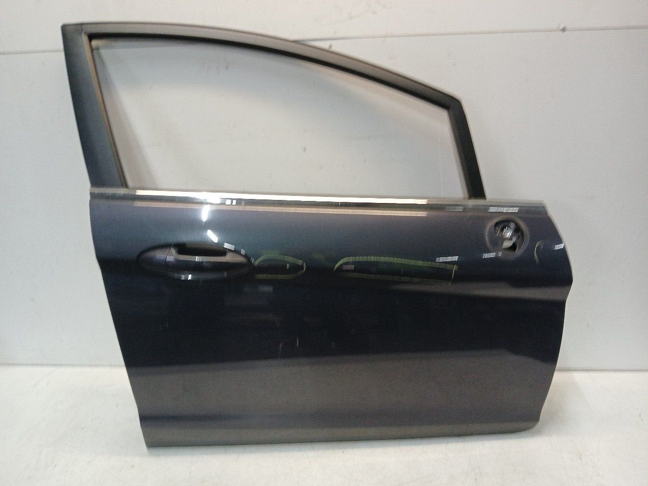 Portier rechts voor Ford Fiesta, Auto-onderdelen, Onderdelen@venauto.nl, Van der Ven Autorecycling B.V., Gebruikt, Ettenseweg 76, 4706 PB Roosendaal, The Netherlands