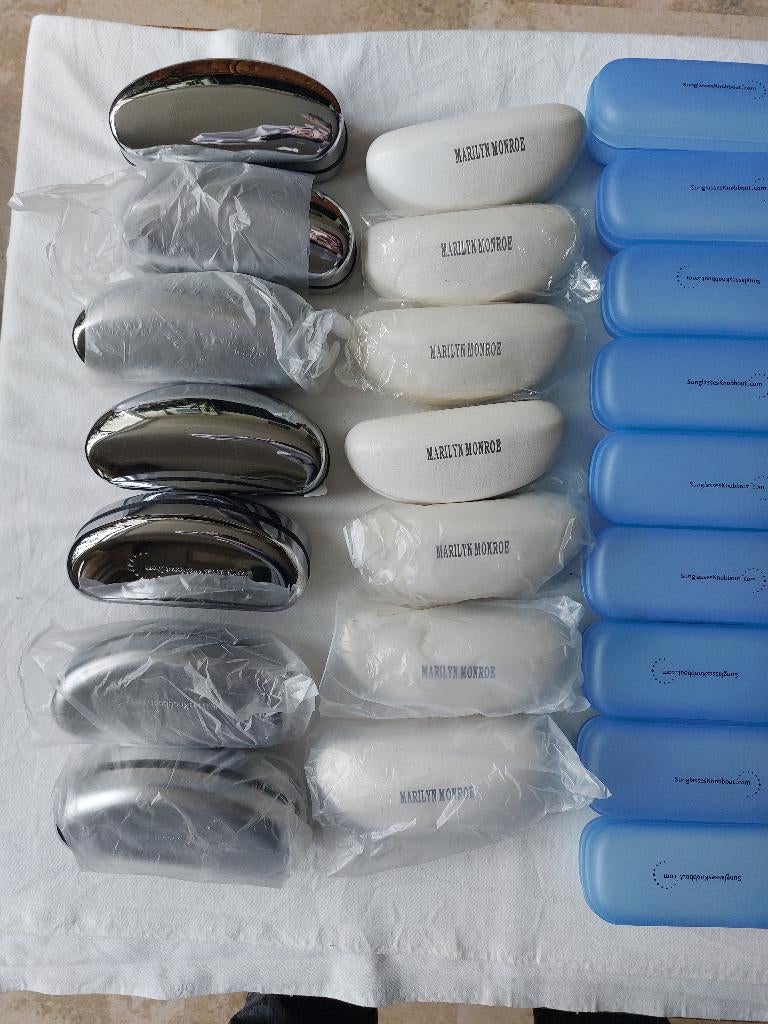 Brillenhouder, Ophalen of Verzenden, Nieuw, Overige kleuren, Overige merken