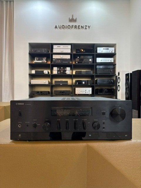 Yamaha R-N2000A – Network Receiver – Inclusief verpakking, Yamaha, Ophalen of Verzenden, Zo goed als nieuw, 120 watt of meer