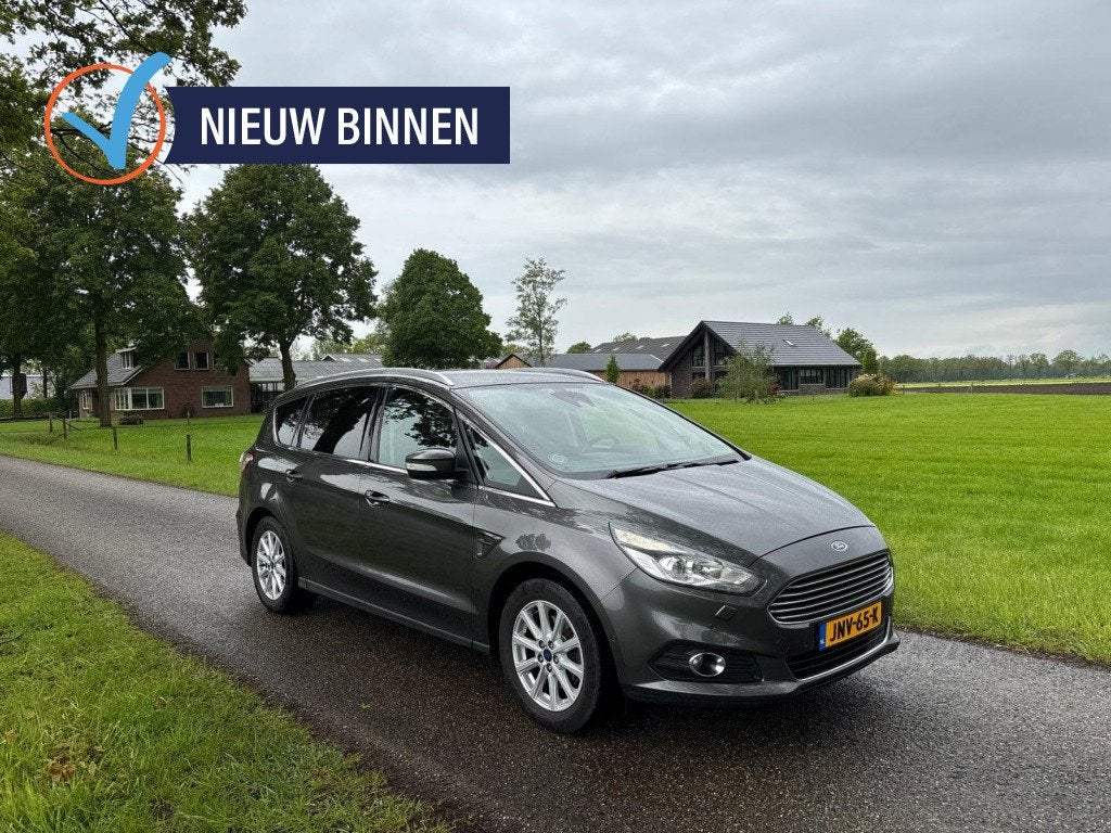 Ford S-Max 1.5 Titanium | Camera | 7-zitter | Navigatie | St, Keurmerk '100% Onderhouden', Euro 6, 4 cilinders, 7 stoelen