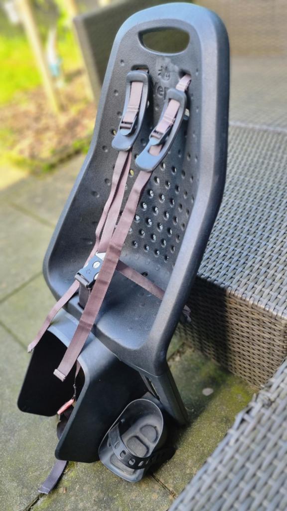 Thule Yepp Maxi Easyfit Achterzitje Zwart Incl sleuteltje, Fietsen en Brommers, Ophalen, Achterzitje, Thule, Gebruikt