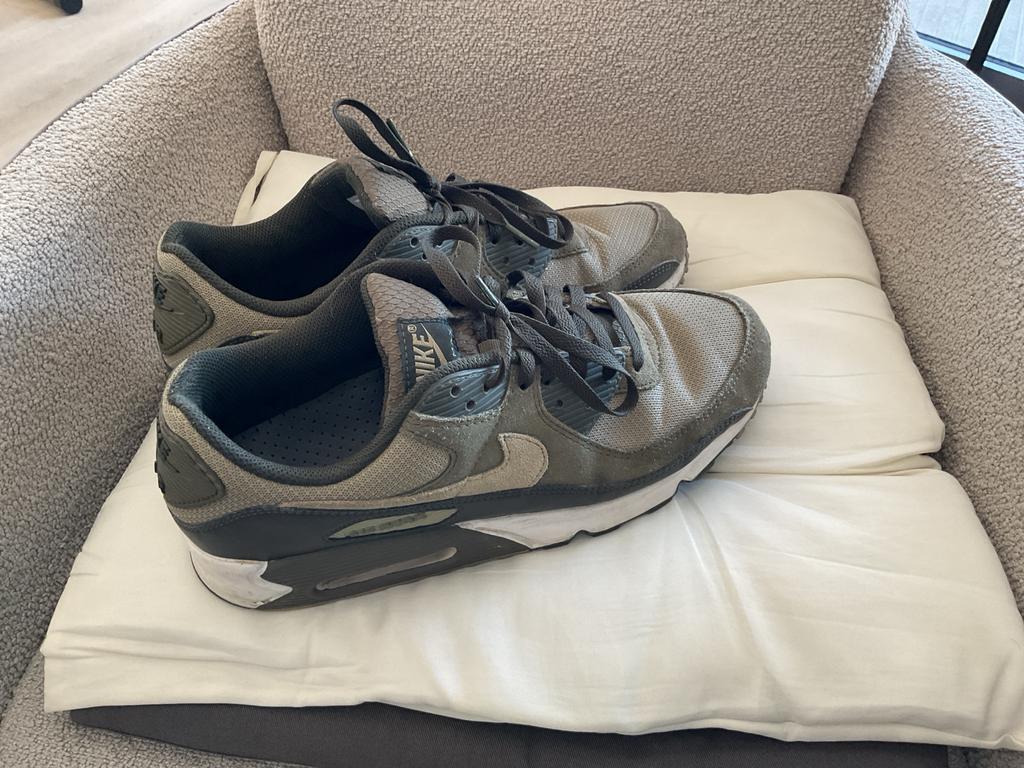 Zo goed als nieuwe Nike Air Max sneakers groen maat 45, Overige kleuren, Ophalen of Verzenden, Sneakers of Gympen, Zo goed als nieuw