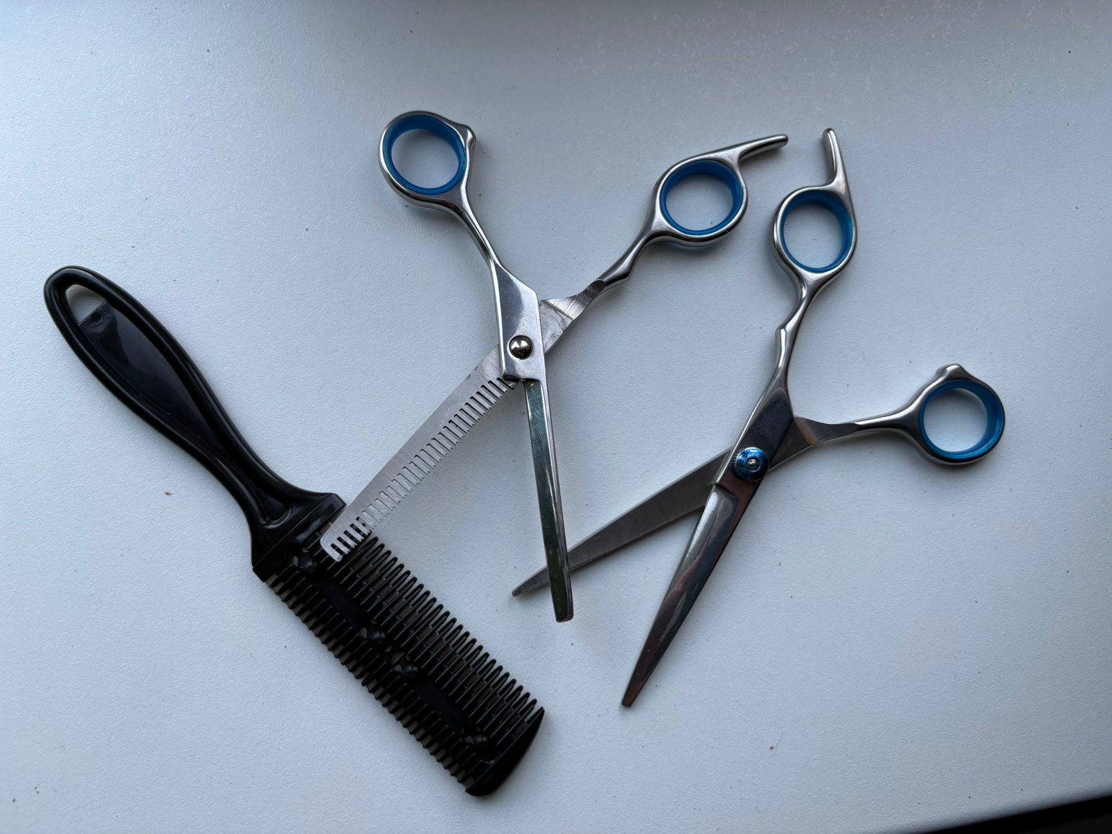 Professionele trimscharen +kammesje, met hoesje, Ophalen of Verzenden, Zo goed als nieuw, Tondeuse
