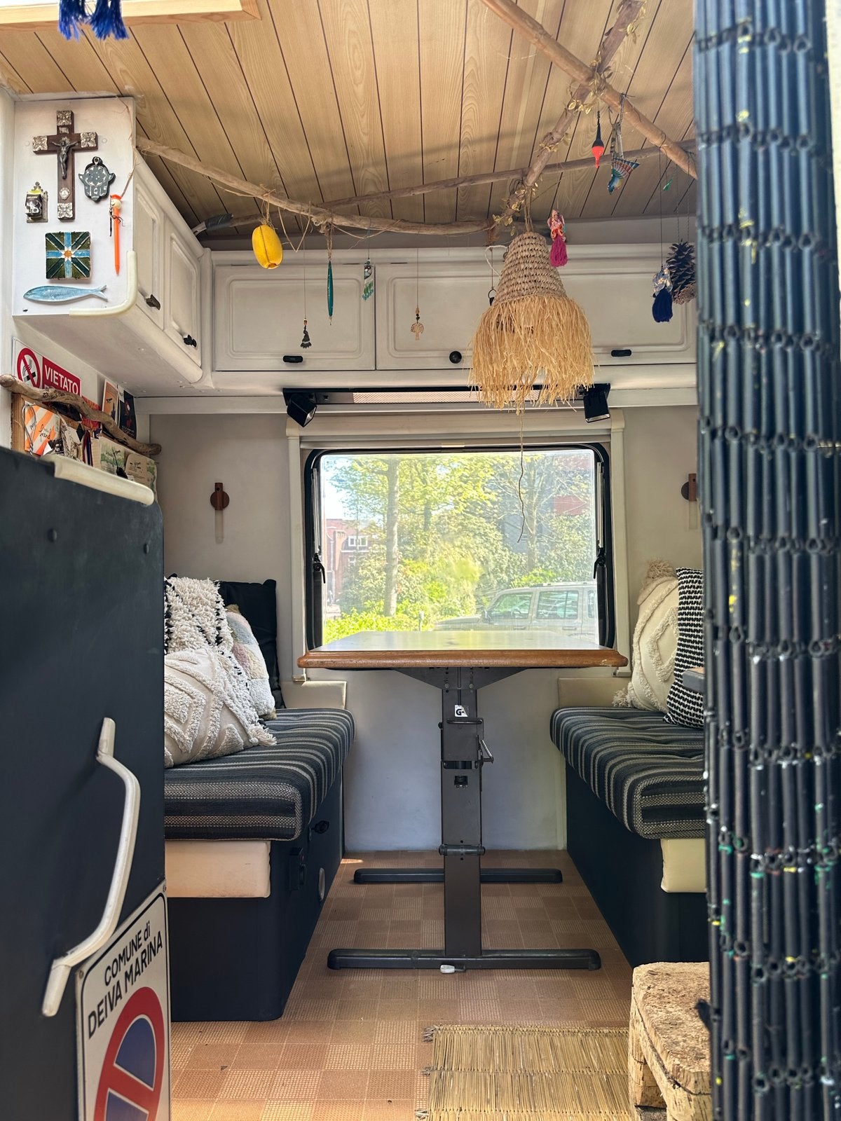 Treinzit Iveco-Burstner motorhome, Caravans en Kamperen, Caravan accessoires, Ophalen, Zo goed als nieuw