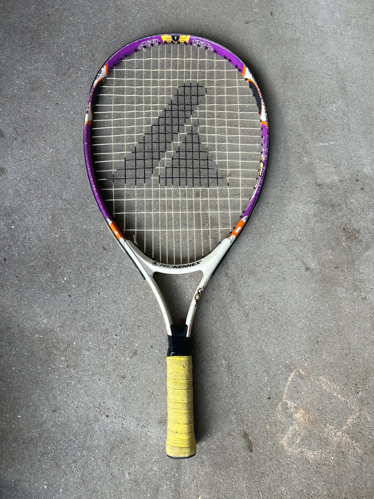 Kinderracket - Ideaal voor de eerste tennislessen, Ophalen of Verzenden, Gebruikt, Racket, Overige merken