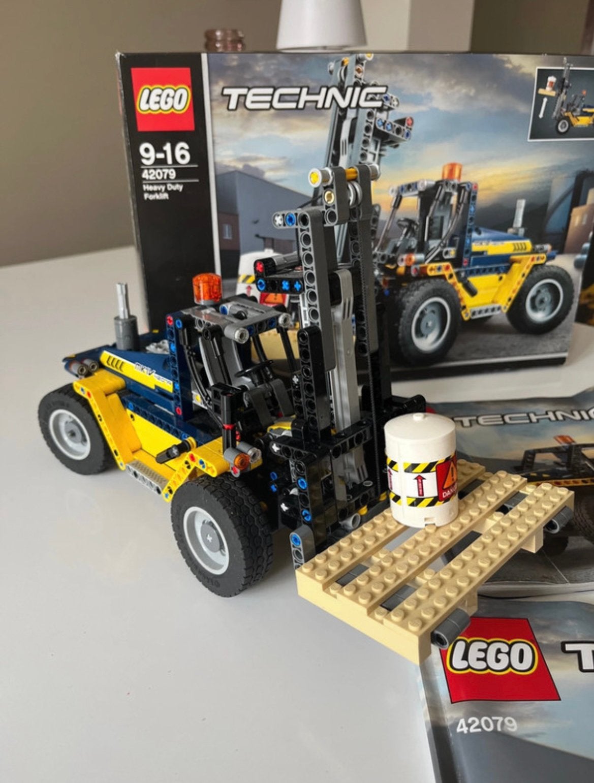 Lego technic heavy duty forklift 42079, Lego, Ophalen of Verzenden, Zo goed als nieuw, Technic