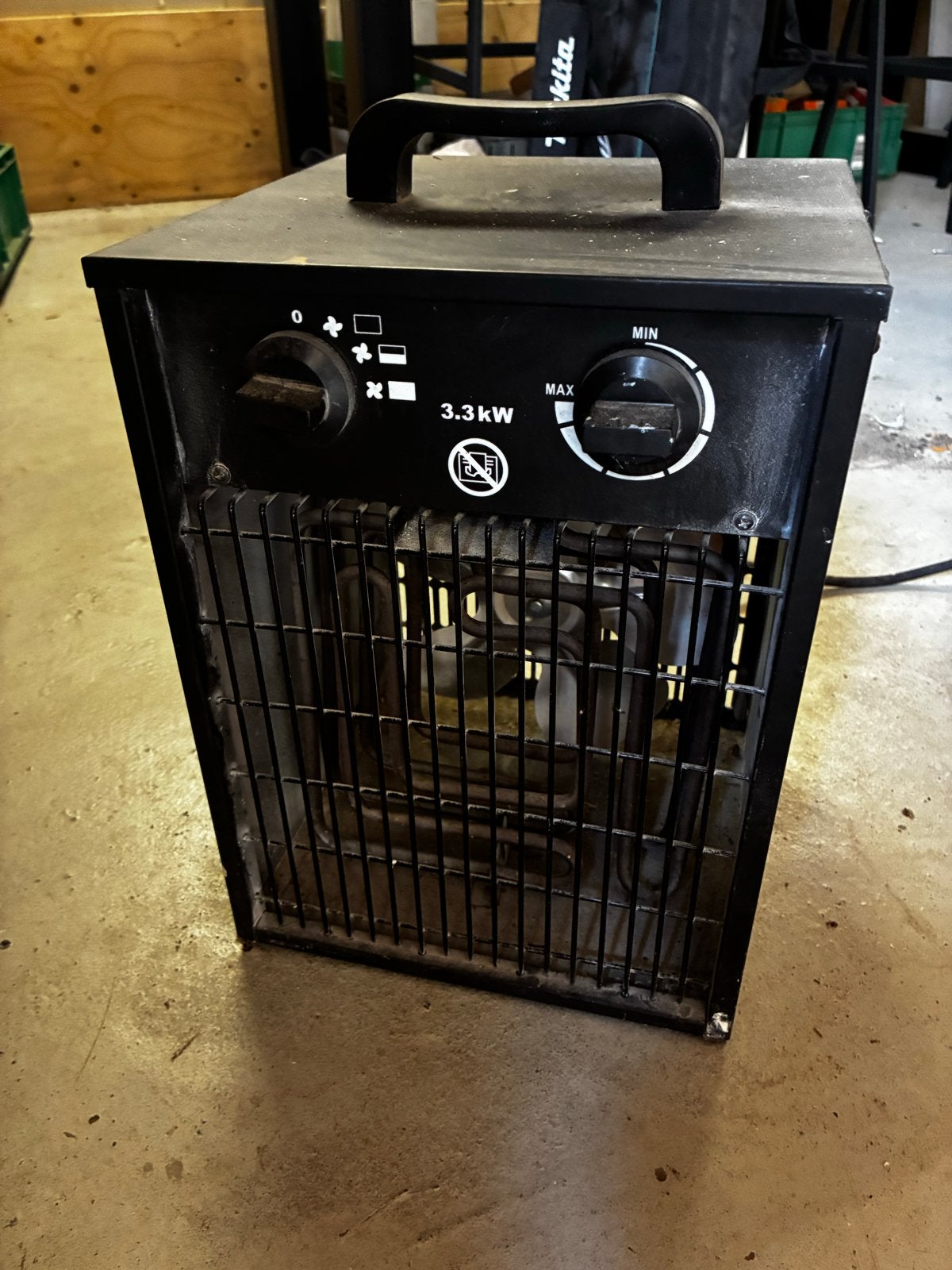 Krachtige Werkplaatskachel 3.3 kW, Ophalen, 30 tot 80 cm, Gebruikt, Kachel