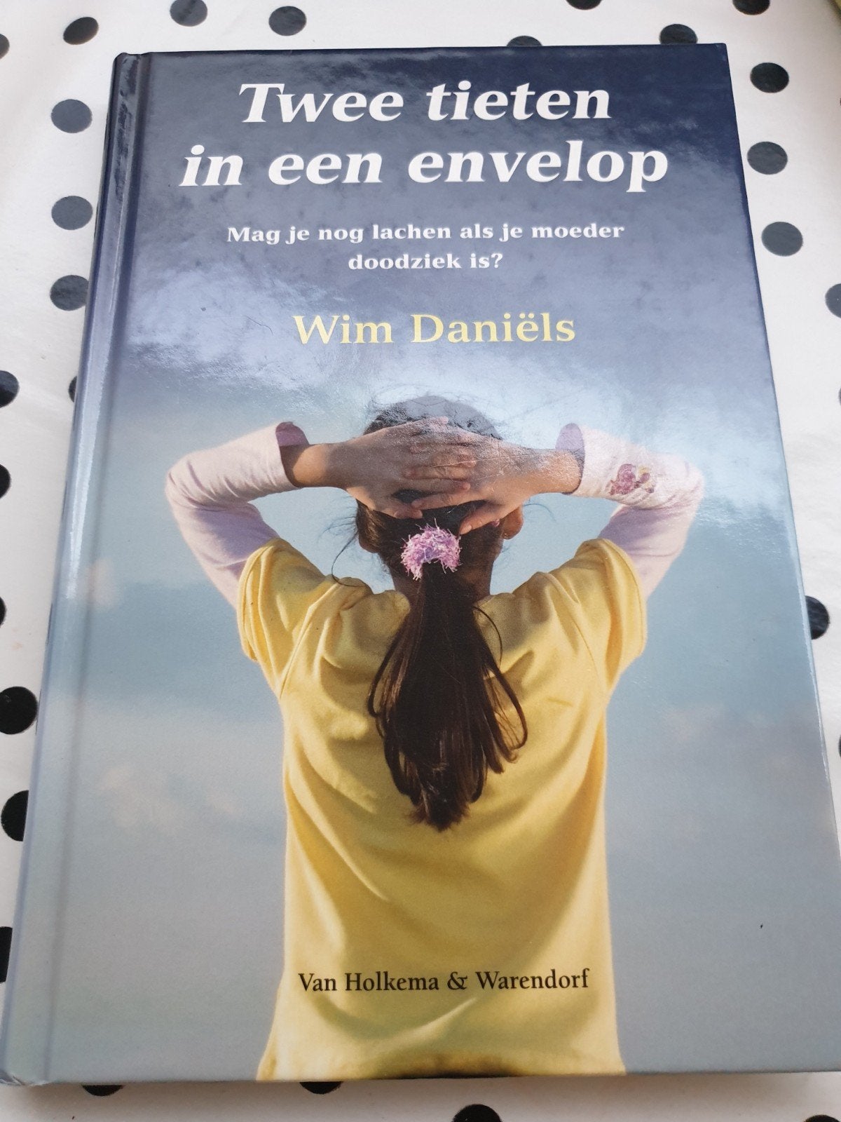 Twee tieten in een envelop - Wim Daniëls (Boek), Ophalen of Verzenden, Zo goed als nieuw, Wim Daniëls, Nederland
