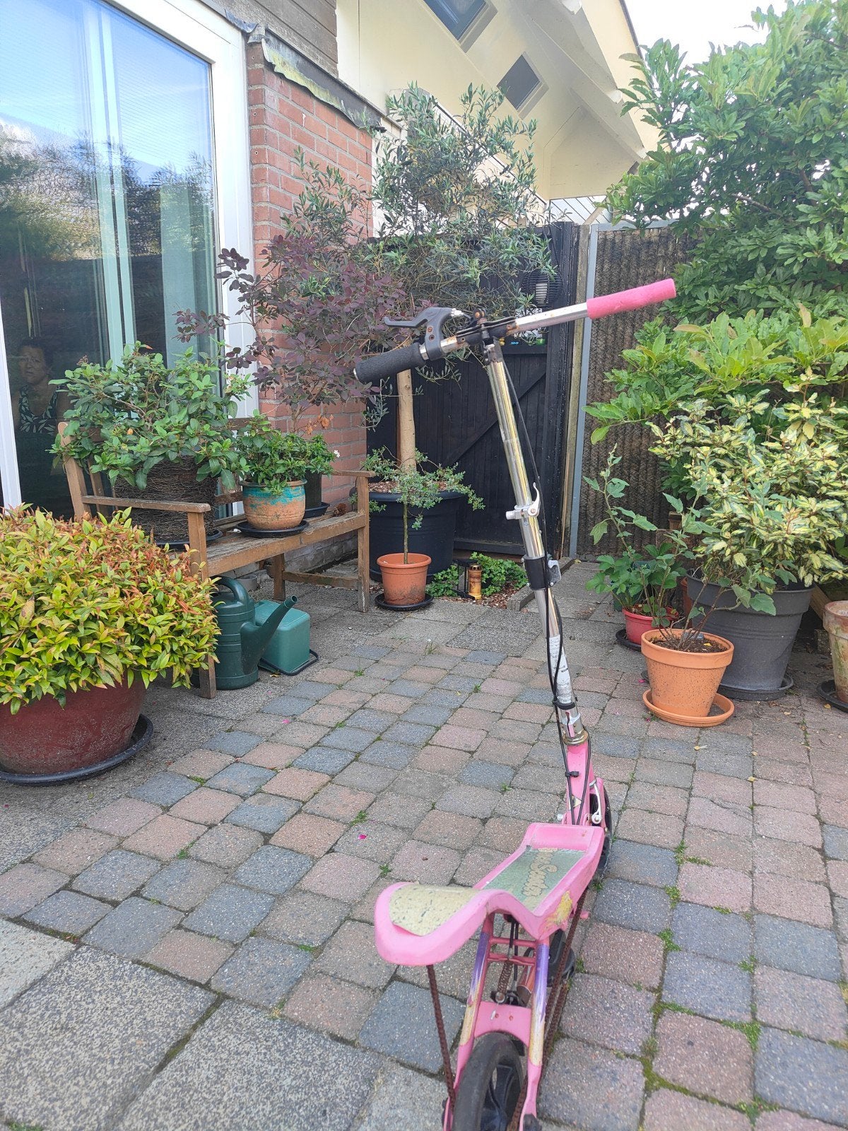 Roze space scooter, Ophalen, Gebruikt, Gewone step, Onbekend