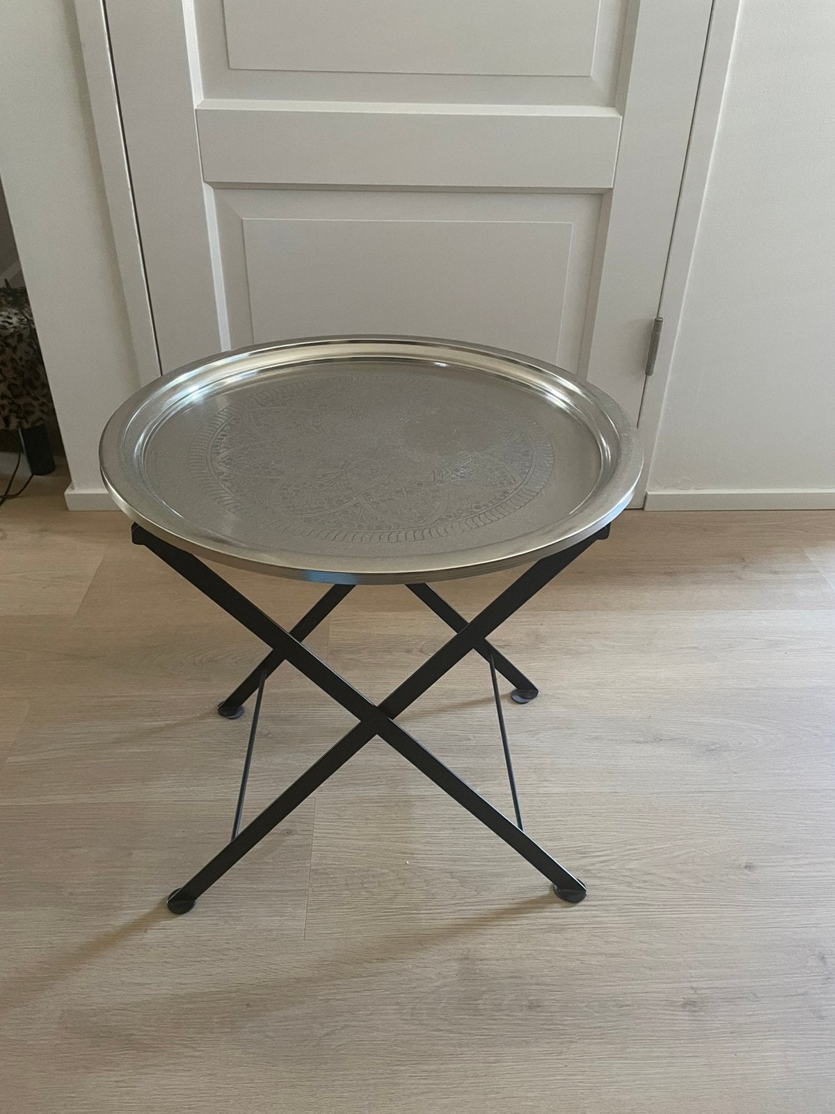 Thee tafeltje, Ophalen, Gebruikt, Rond, Minder dan 55 cm