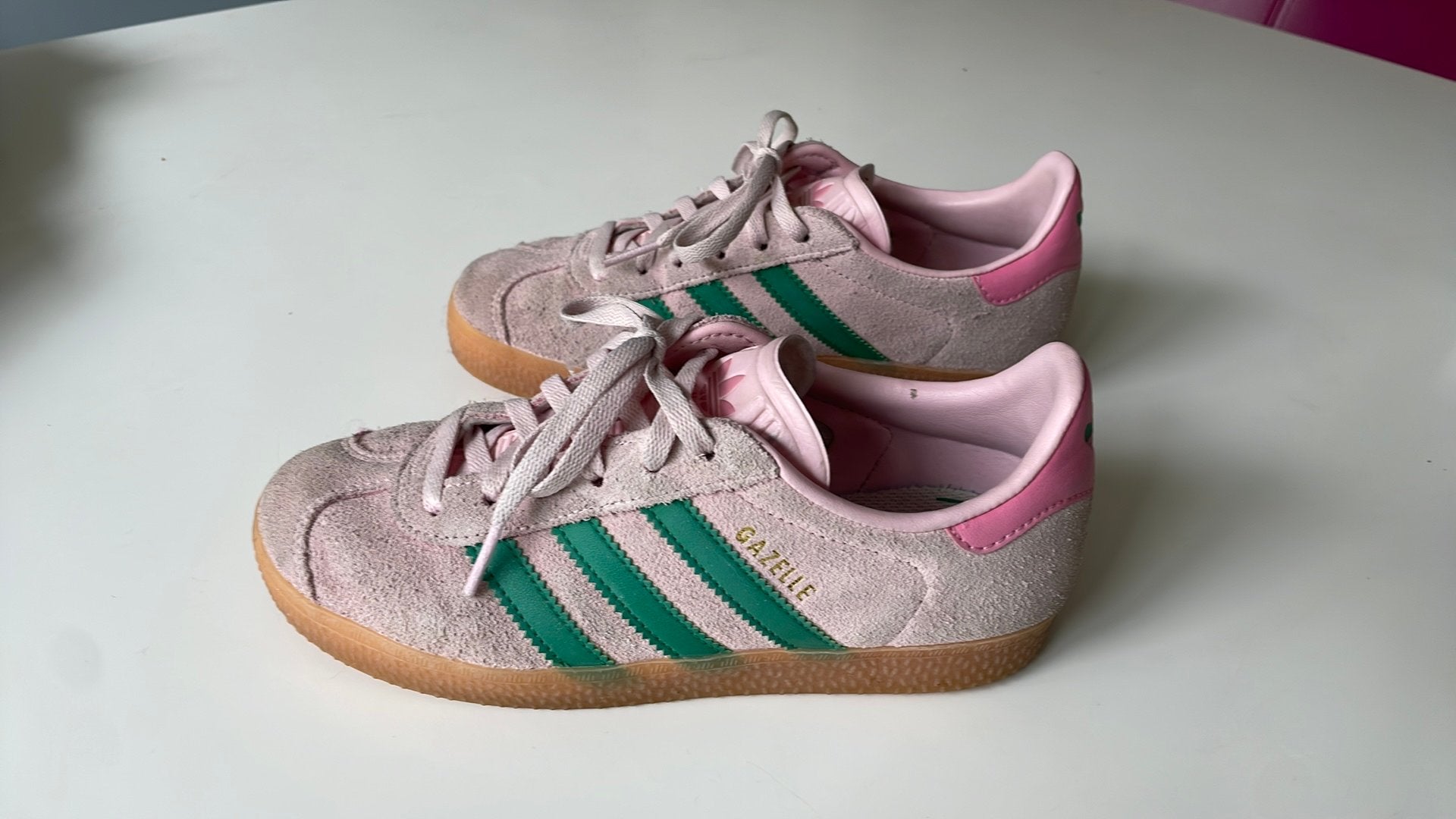 Adidas kinderschoen maat 34, Ophalen, Zo goed als nieuw, Overige typen, Adidas