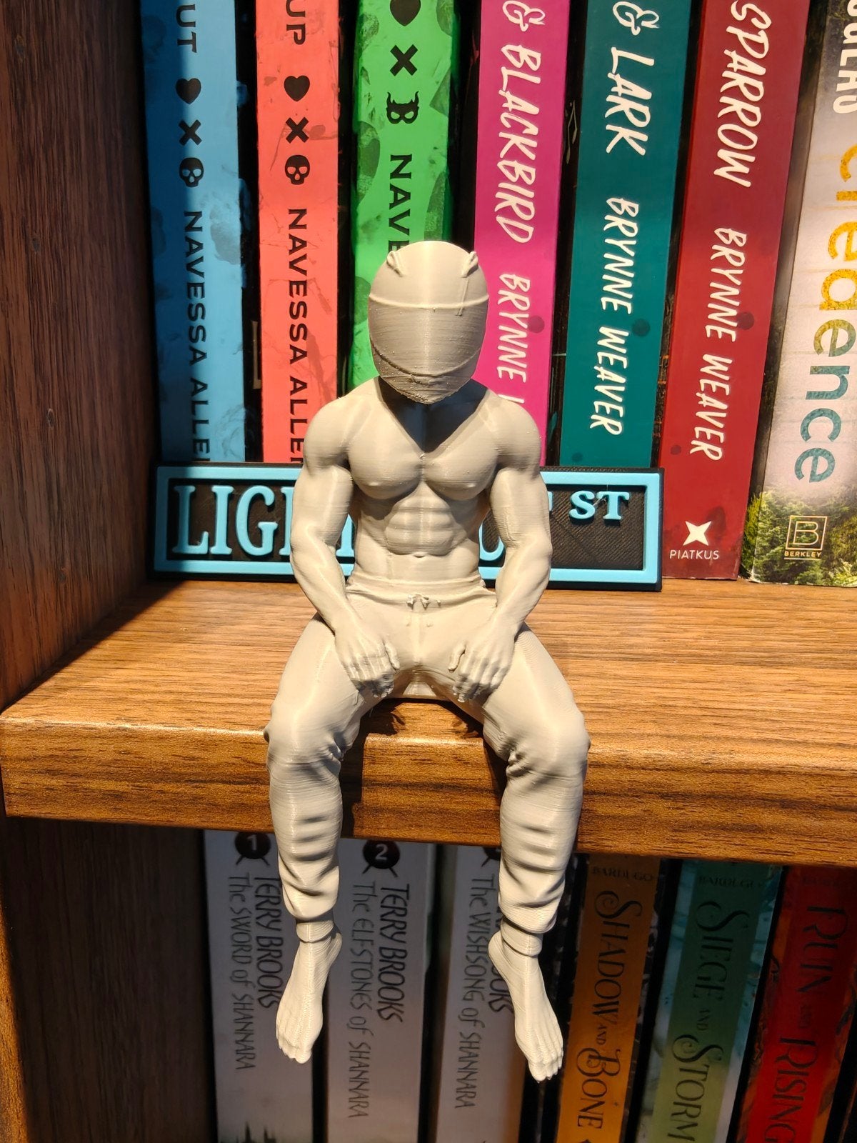 3D book boyfriend met helm, Huis en Inrichting, Woonaccessoires | Overige, Ophalen of Verzenden