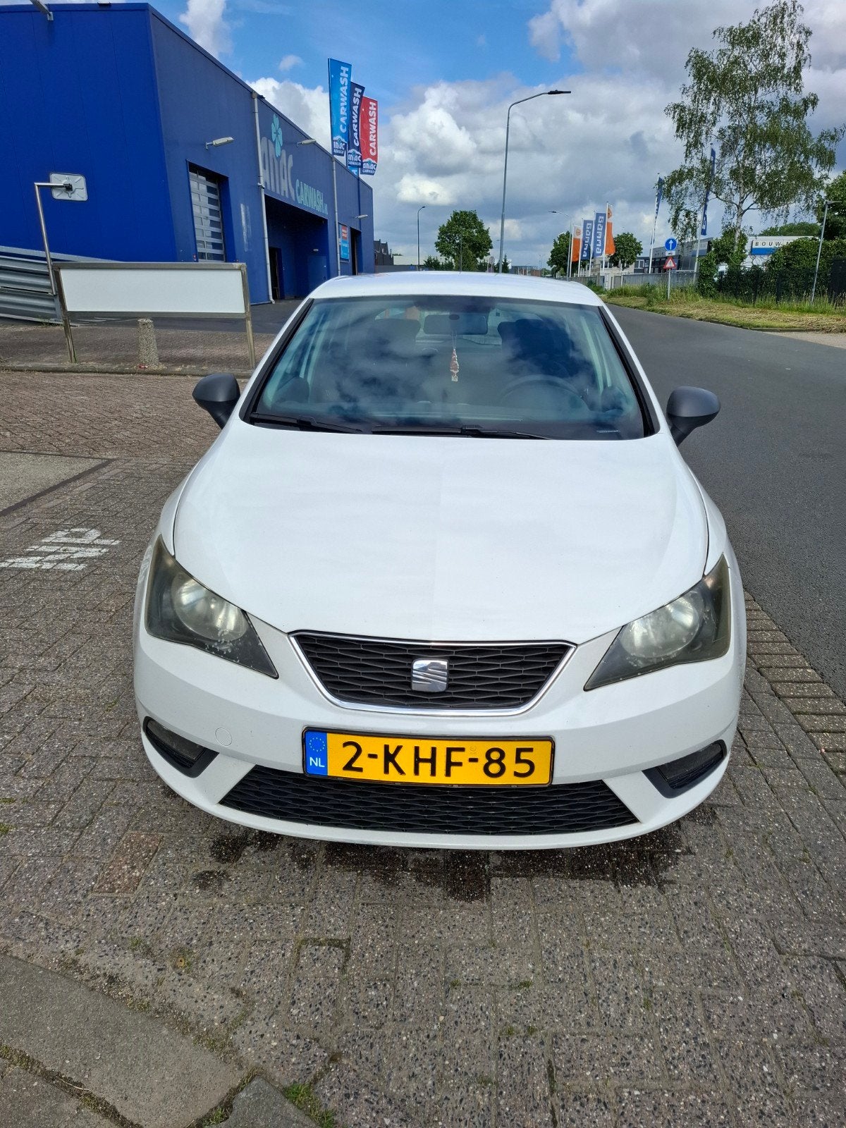 Seat Ibiza 1.2 70pk 2012 Wit, Voorwielaandrijving, 31 €/maand, 1198 cc, Handgeschakeld