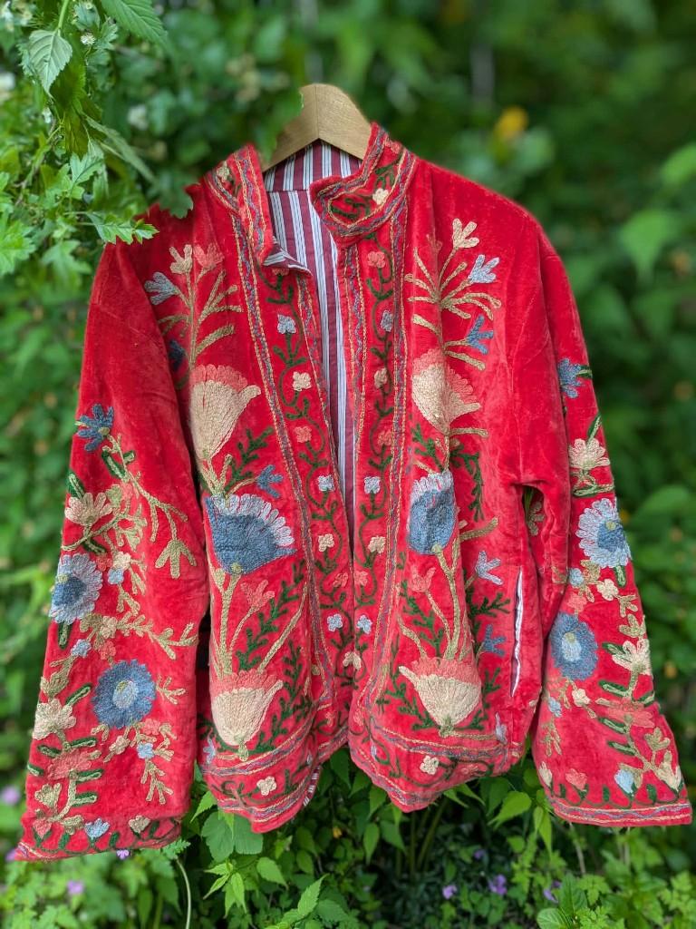 Jasje Suzani India Borduur Fluweel Rood M/L, Maat 38/40 (M), Nieuw, Ophalen of Verzenden, Suzani