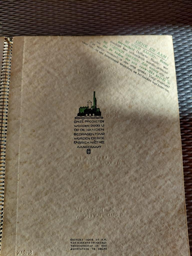 Oud Delfts Kookboekje van Calvé (1934) - Vintage Recepten, Gelezen, Calvé, Ophalen of Verzenden, Hoofdgerechten