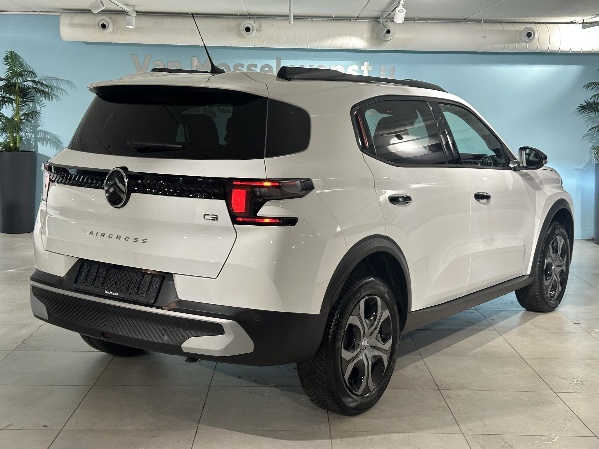 Citroen C3 Aircross 1.2 Turbo 100pk Plus ALL SEASONBANDEN |, Voorwielaandrijving, 12 maanden, Euro 6, 1199 cc