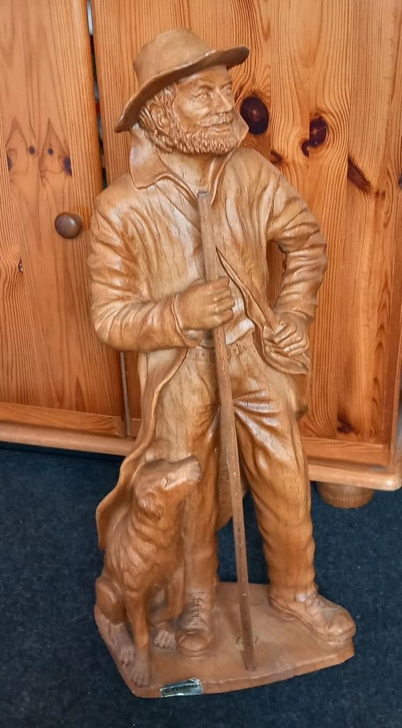 Herder met Hond verfijnd gesneden houten sculptuur. Zeldzaam, Antiek en Kunst, Kunst | Beelden en Houtsnijwerken, Ophalen