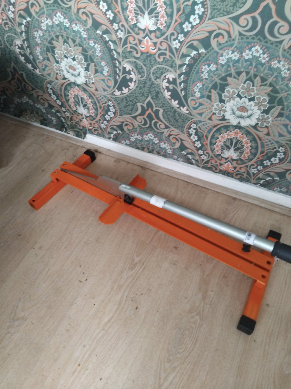 Laminaatsnijder - Oranje, Doe-het-zelf en Verbouw, Ophalen of Verzenden, Gebruikt, Snijgereedschap, Overige merken