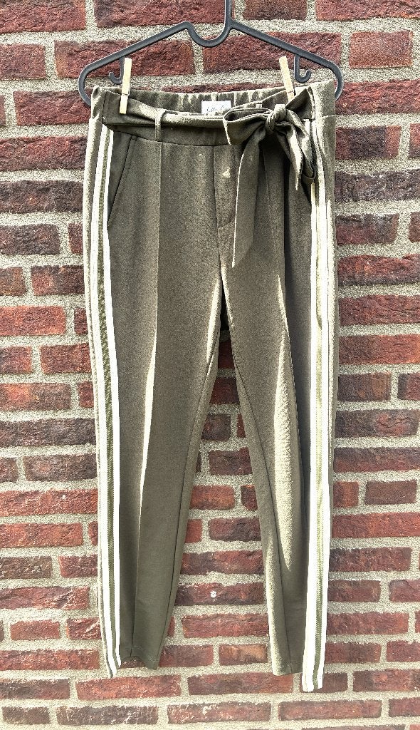 Cotton Club / Broek / Maat S - 36 / Weinig gedragen, Overige kleuren, Ophalen of Verzenden, Zo goed als nieuw, Maat 36 (S)