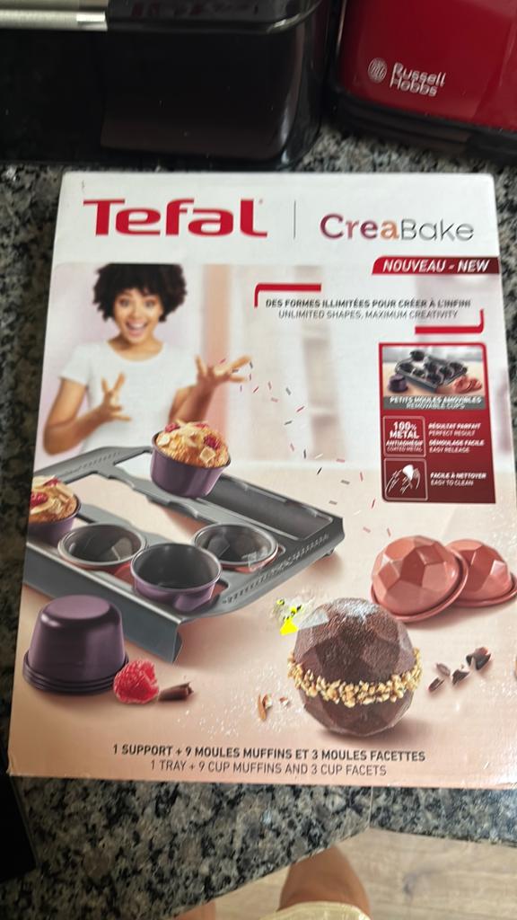 Muffin maker, Ophalen of Verzenden, Zo goed als nieuw, Cupcakes, Bakvorm