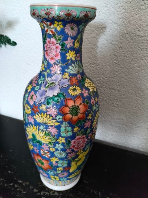 Vintage vaas blauw geel roze rood bloemen, Huis en Inrichting, Woonaccessoires | Vazen, Gebruikt, Blauw, 30 cm, Ophalen of Verzenden