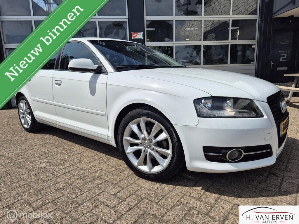Audi A3 Sportback 1.2 TFSI Ambition 118000km NAP!, Auto's, Voorwielaandrijving, Euro 5, 4 cilinders, Wit
