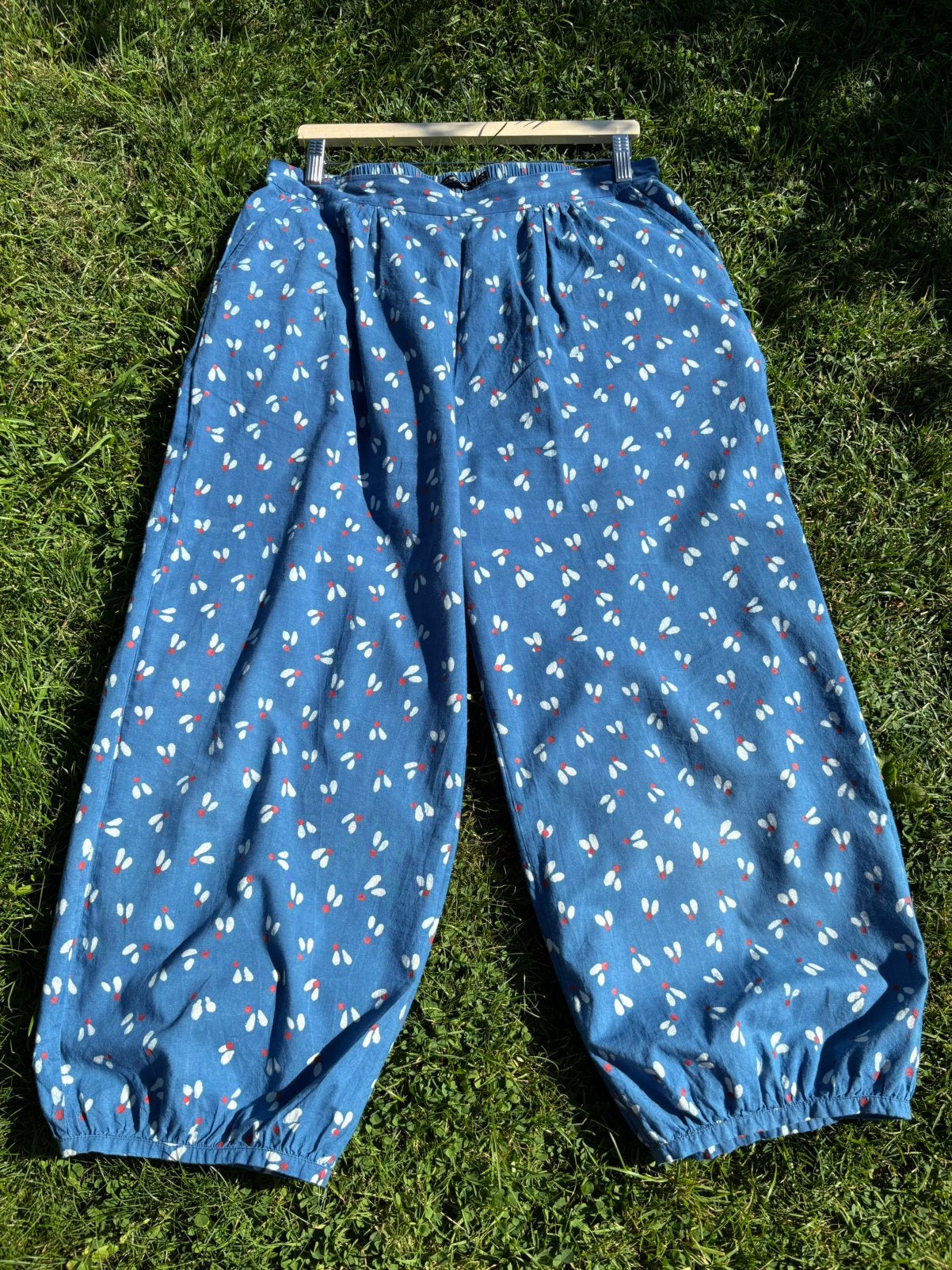 Met de hand geblokdrukte broek ‘Clay’, Gudrun Sjoden, maat L, Blauw, Maat 42/44 (L), Ophalen of Verzenden, Zo goed als nieuw