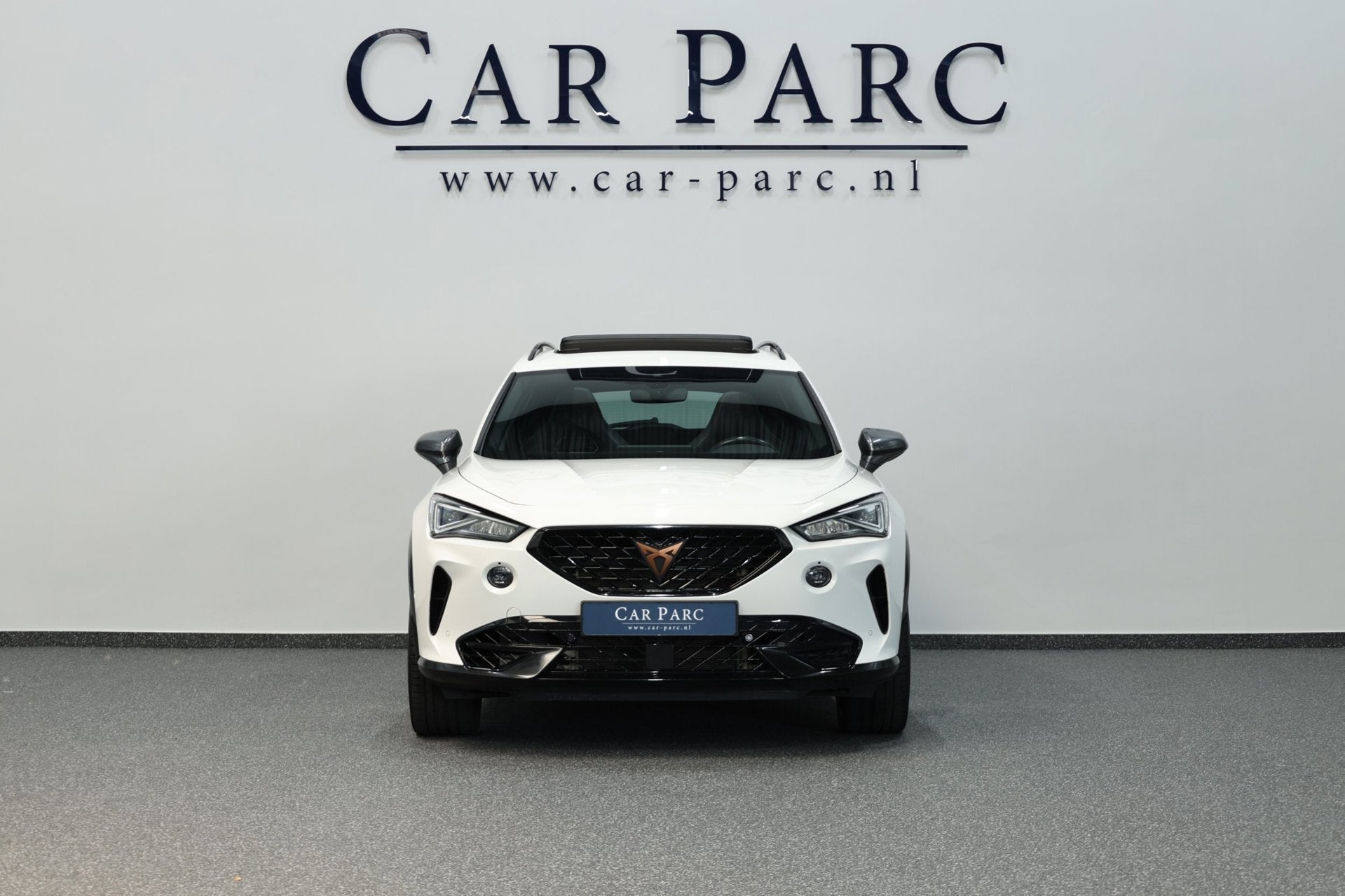 Cupra Formentor 2.0 TSI 4DRIVE 310+PK LED/VIRTUAL/SFEER/PANO, Auto's, Cupra, Euro 6, 4 cilinders, Leder en Stof, Wit